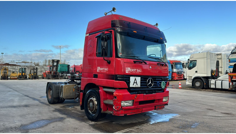Mercedes-Benz Actros 1840 (GRAND PONT / PTO / EPS / MP1) - Tractor unit: picture 2