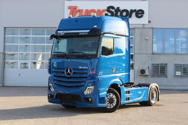 Mercedes-Benz Actros 1848LS GIGA SPACE Distronic Spur-Ass ADR  - Tractor unit: picture 1