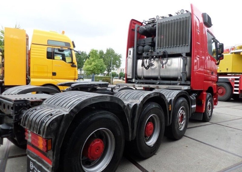 Mercedes-Benz Actros 4165 8x4 Heavy Haulage Tractor - Tractor unit: picture 4