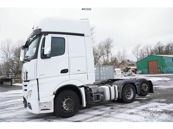 Tractor unit Mercedes-Benz Actros 6x2 Tractor Unit: picture 1