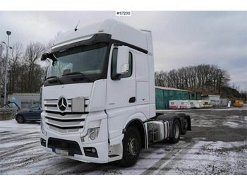 Mercedes-Benz Actros 6x2 Tractor Unit - Tractor unit: picture 1