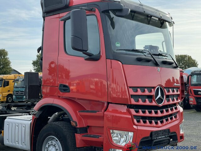 Mercedes-Benz Arocs 2051 4x4 HAD Kipphydraulik 1. Hand 154TKM - Tractor unit: picture 5