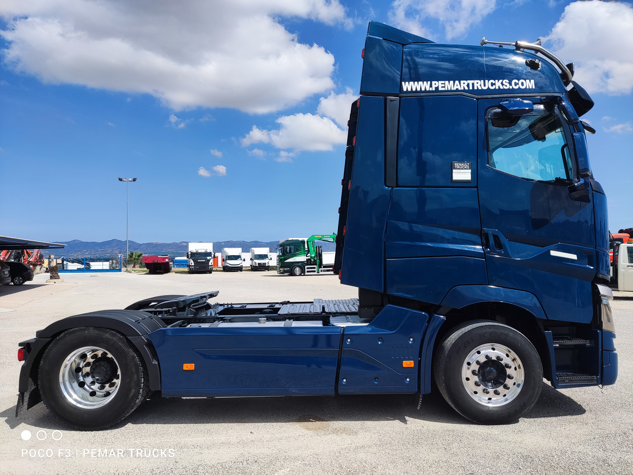 RENAULT T 520 HIGH COMFORT EURO 6 - Tractor unit: picture 4