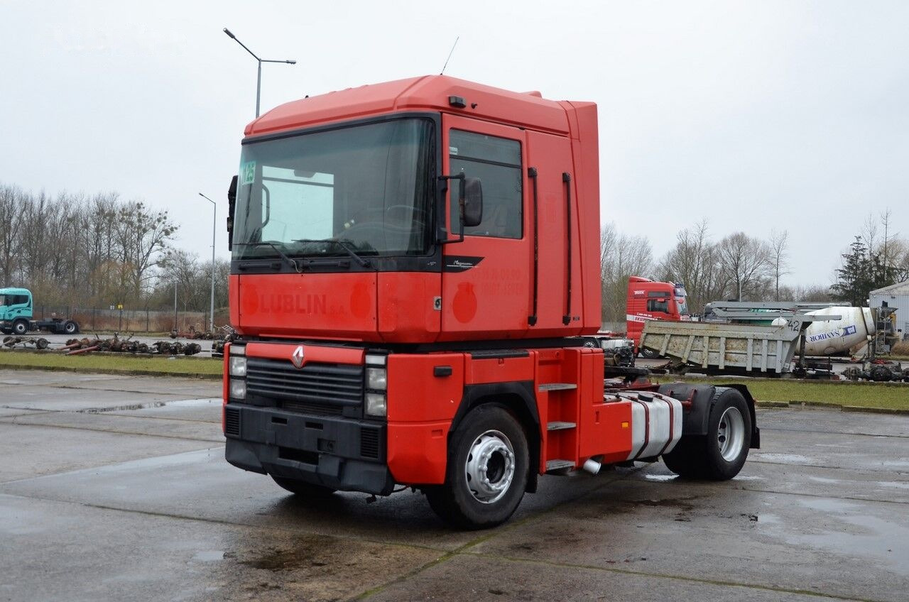 Renault Magnum 390 - mack engine, manual pump and injectros! - Tractor unit: picture 5