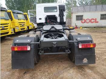 SINOTRUK Sinotruk Truck - Tractor unit