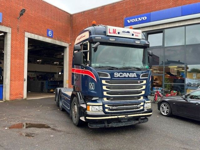 Scania R520 6x2  - Tractor unit: picture 1