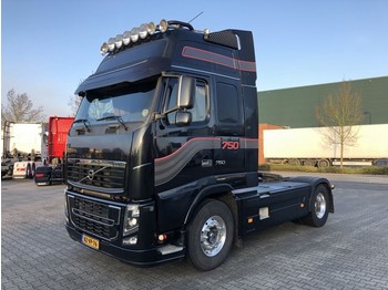 Tractor unit Volvo FH16-750 25 years F16 edition
