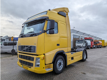 Volvo FH400 4x2 Globetrotter Euro5 - Clang - Side Skirts - 06/2024APK (T1314) - Tractor unit: picture 1