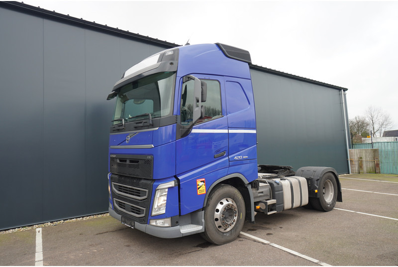 Volvo FH 420 ADR EURO 6 733.000km - Tractor unit: picture 3