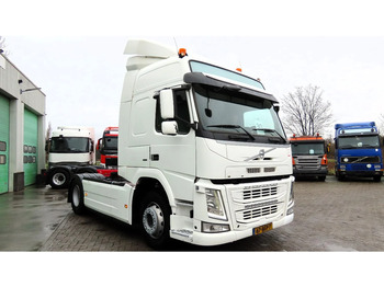 Volvo FM 380 Origineel NL, (Geen import) . APK tot 11-10-2024. service bij NL Volvo dealer - Tractor unit: picture 1
