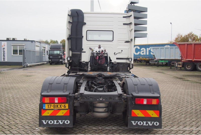 Volvo FM 410 Globetrotter - Tractor unit: picture 5