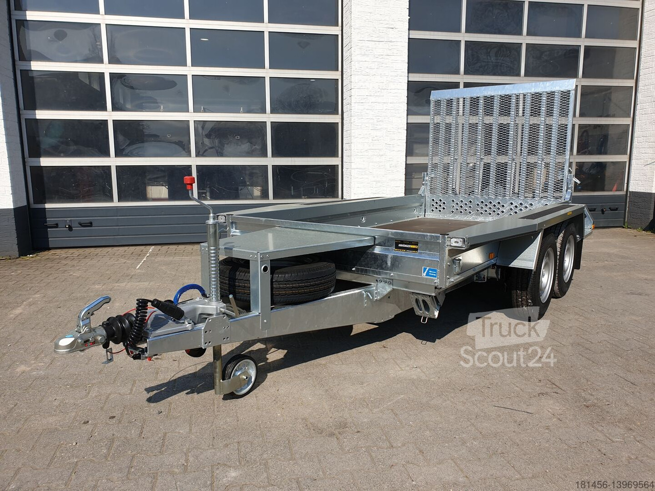 3000kg Bagger und Maschinen Transport Anhänger Brenderup MT 3080 Ntzlast 2350kg direkt - Plant trailer: picture 2