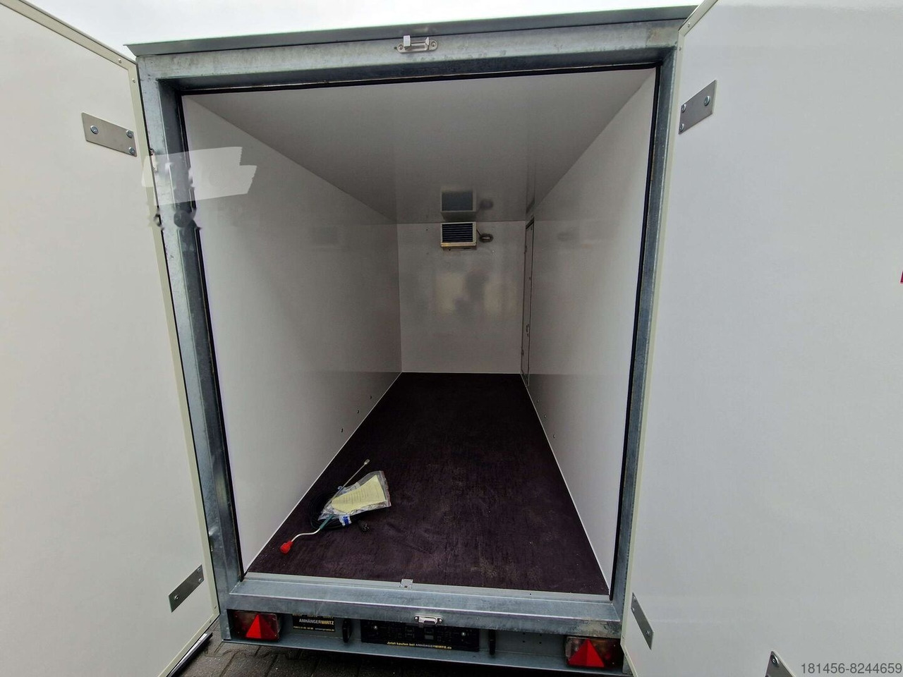 Blyss Kühlanhänger mit Seitentür FK2736HT GOVI 230V Arktik 2000 Neuverkauf - Refrigerator trailer: picture 3