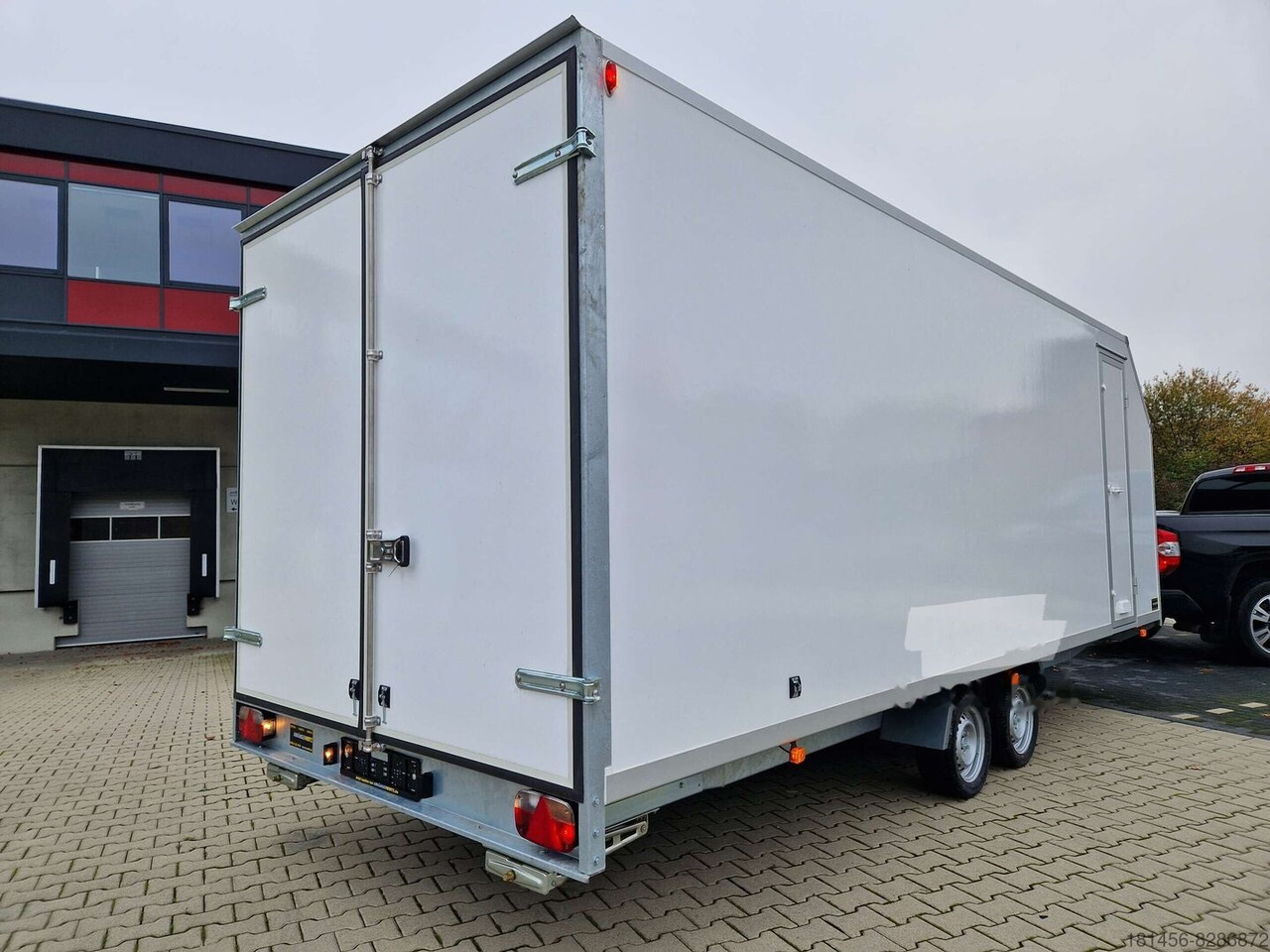 Blyss riesiger ISO Koffer mit Seitentür 615cm Innenlänge aerodynamisch 3500kg verfügbar - Closed box trailer: picture 4