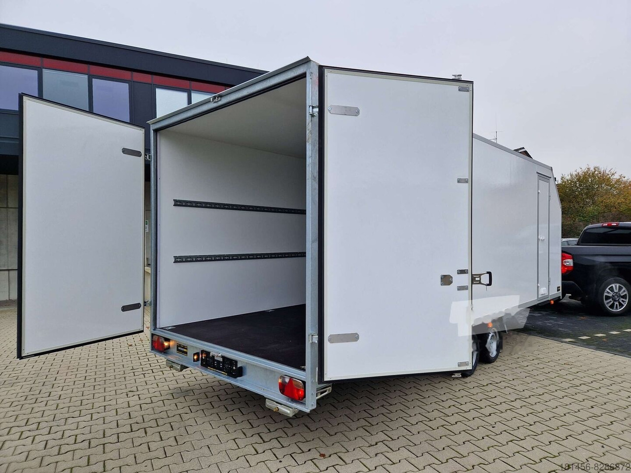 Blyss riesiger ISO Koffer mit Seitentür 615cm Innenlänge aerodynamisch 3500kg verfügbar - Closed box trailer: picture 3