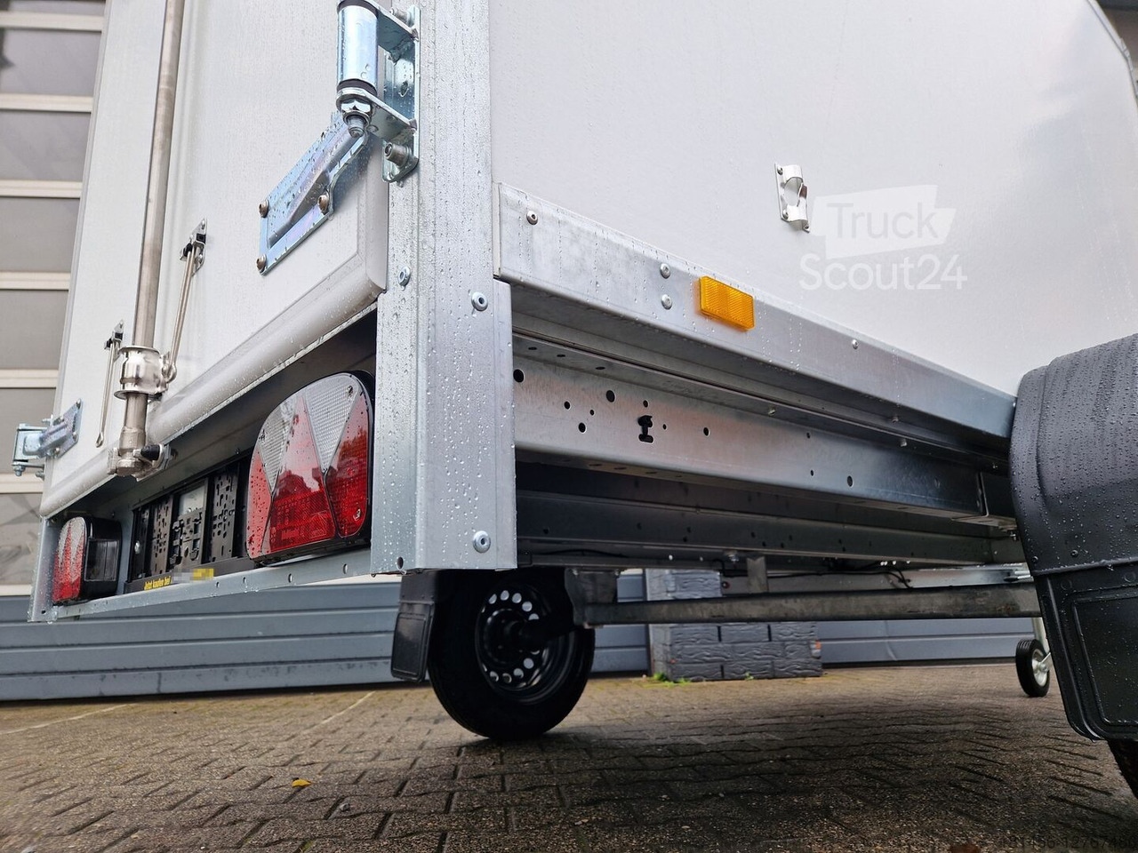 Brenderup leichter Kofferanhänger führerscheinfrei Nutzung Cargo Dynamic direkt verfügbar - Closed box trailer: picture 2