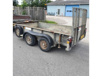 Ifor Williams 4 - Car trailer