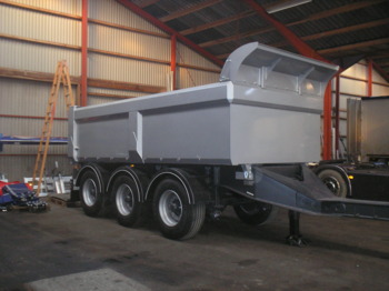 HRD 3-axle with Hardox box - curtainsider trailer
