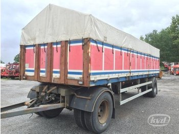 Närko P2-AL18-200 2-axlar Flak - Lämmar - Kapell -92  - Curtainsider trailer