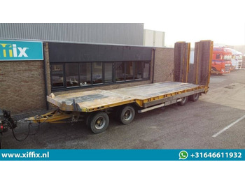 Low loader trailer