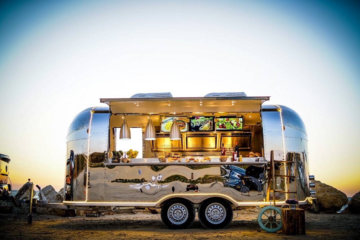 ERZODA Catering Trailer | Food Truck | Concession trailer | Food Trailers | catering truck | Kitchen Trailer - Vending trailer: picture 1
