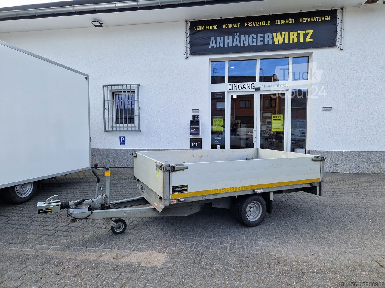 Eduard Multi Auffahrrampen integriert 40er Wände Reserverad gebraucht - Car trailer: picture 1