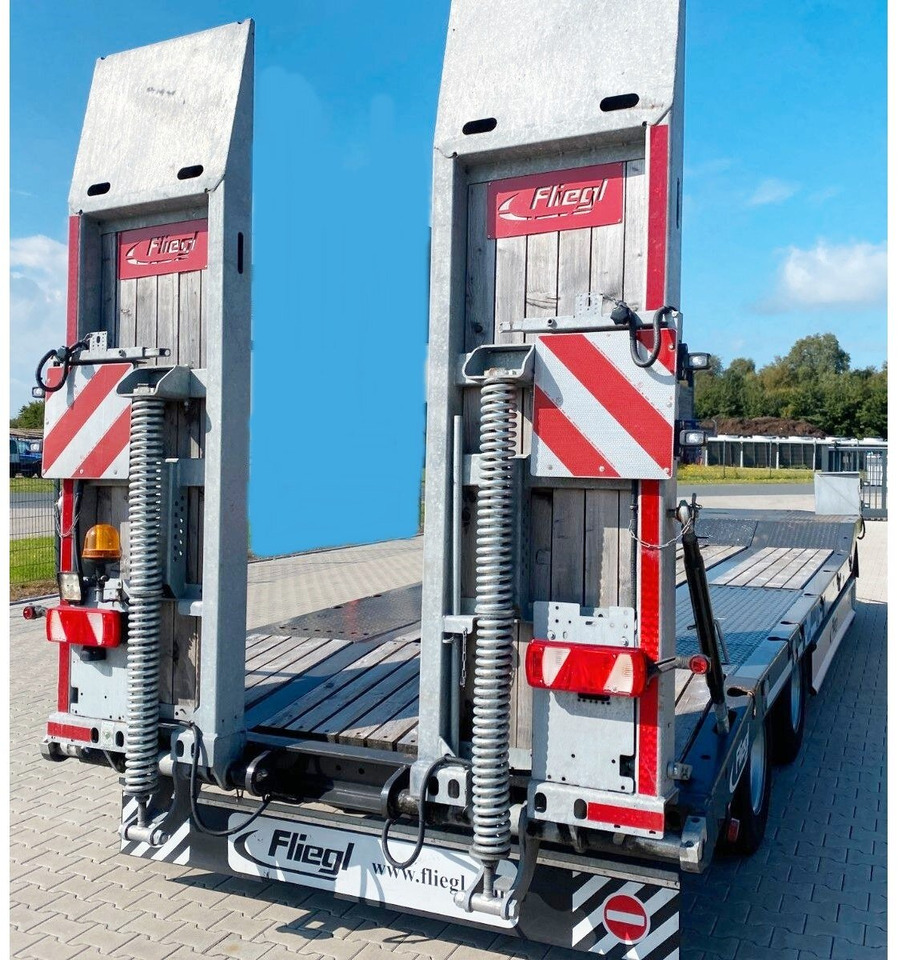 Fliegl DTS-S 300 DTS-S 300 - Low loader trailer: picture 2