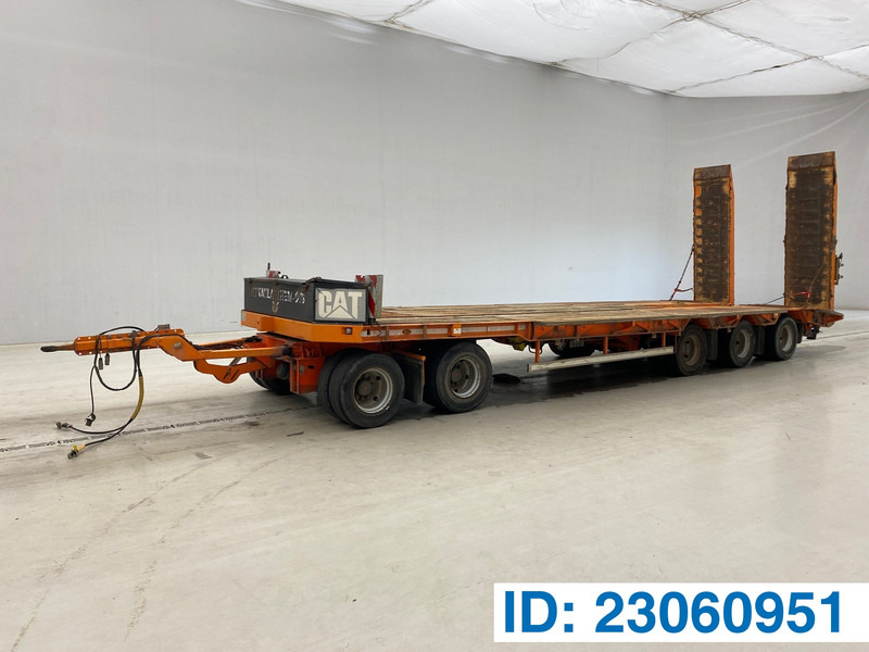 GALTRAILER Low bed trailer - Low loader trailer: picture 1