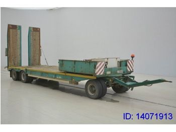 Low loader trailer for transportation of heavy machinery GHEYSEN & VERPOORT LOW BED 3 AXLES: picture 1