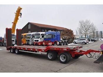 Low loader trailer for transportation of heavy machinery Goldhofer TU-S 4-31/80: picture 1