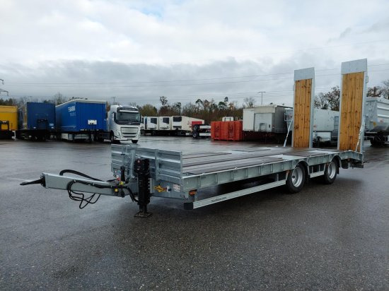HUMBAUR HBTZ 217224 BS schräg Tandem-Tieflader Verzinkt,  SAF-Achsen, - Low loader trailer: picture 1