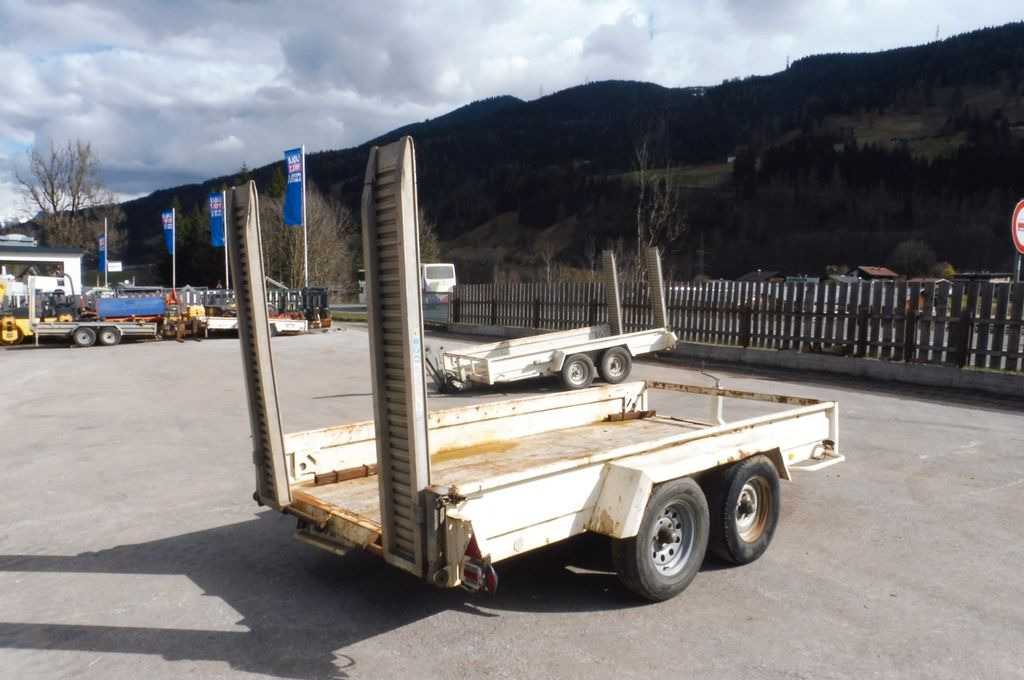 HUMER Gourdon--3500 Baumaschinen  - Autotransporter trailer: picture 2