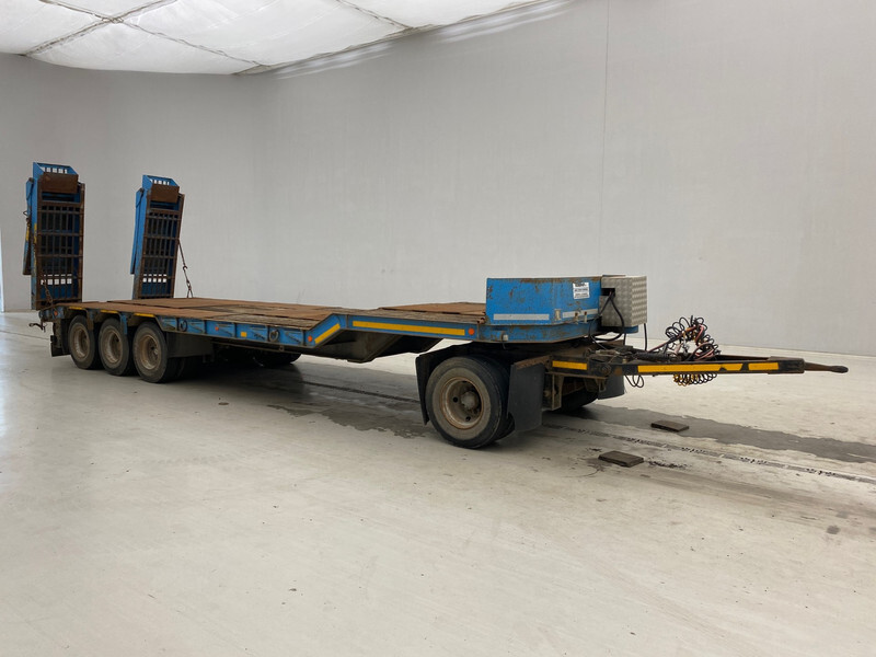Kaiser Low bed trailer - Low loader trailer: picture 3