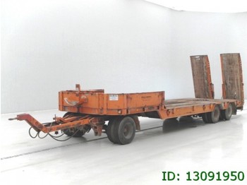 Low loader trailer for transportation of heavy machinery Lag LOW BED 3 Axles: picture 1