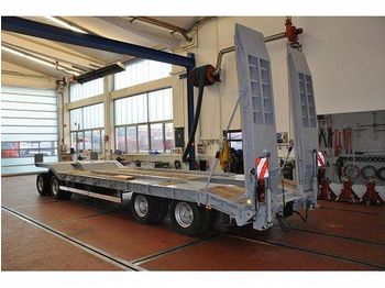 Low loader trailer for transportation of heavy machinery Langendorf TUE 40: picture 1