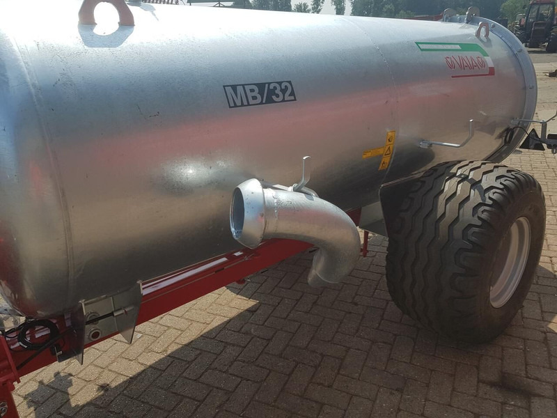 MB 32 Water tank - Tank trailer: picture 4
