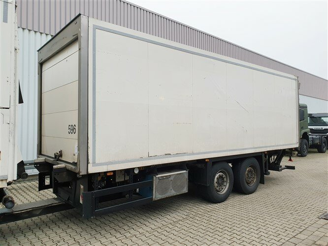 Schmitz Cargobull ZKO 18/L-FP 45 Cool ZKO 18/L-FP 45 Cool, MBB LBW, Frigoblock, Durchladbar - Refrigerator trailer: picture 1