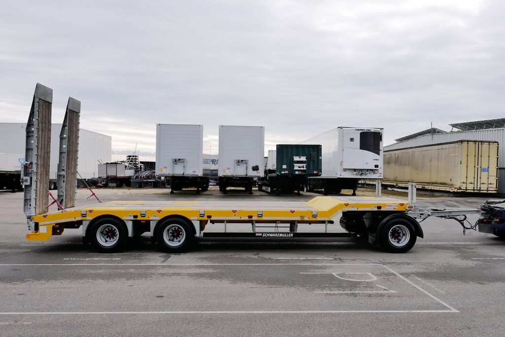 Schwarzmüller G serie /8300 mm / SAF / PARABEL / BLATT 3x10to  - Low loader trailer: picture 3