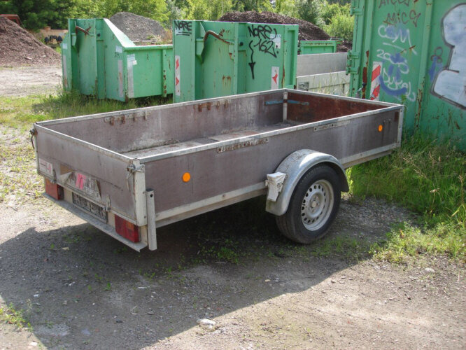 Trebbiner Anh Pritsche TREBBINER FAHRZEUGWERK, 1.500 kg - Car trailer: picture 1