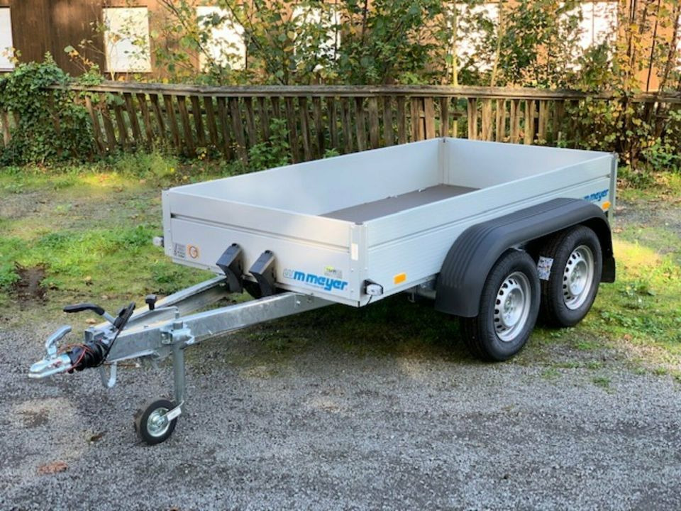 WM Meyer BT 2025/126 - kompakter Kastenanhänger mit 2 Achsen - Dropside/ Flatbed trailer: picture 1