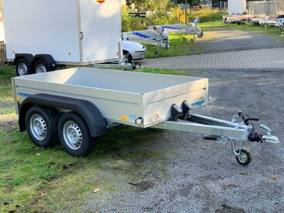 WM Meyer BT 2025/126 - kompakter Kastenanhänger mit 2 Achsen - Dropside/ Flatbed trailer: picture 2