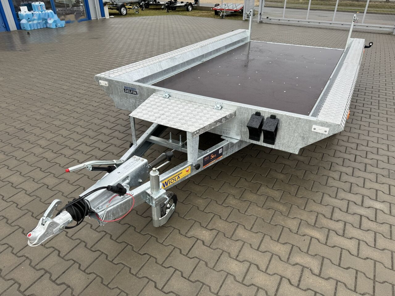 New Plant trailer Wiola B3540 MAX 3 axle trailer 3.5 T GVW machine transporter excavator: picture 36