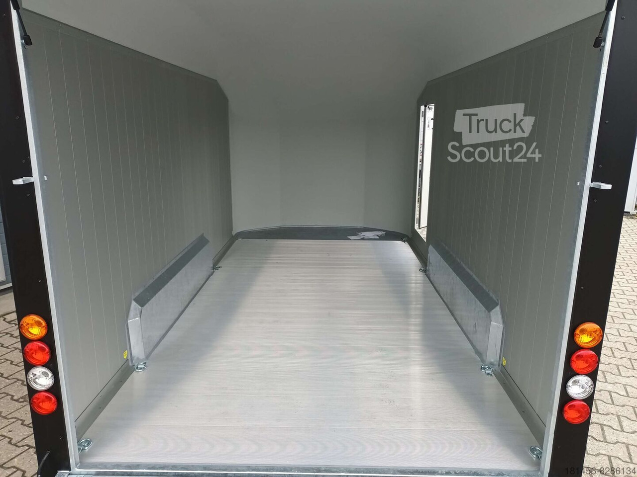 New Autotransporter trailer geschlossener Kleinwagen Kleingeräte Transporter Debon Roadster 800 3500kg: picture 6