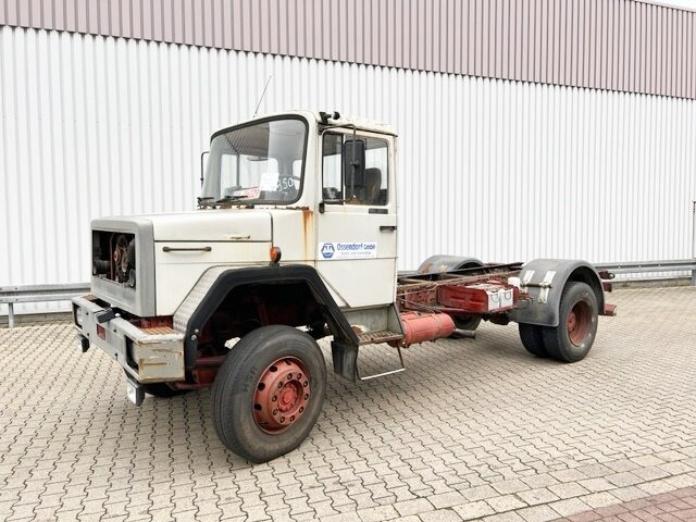 150-16 4x2 150-16 4x2 Dachluke - Cab chassis truck: picture 1