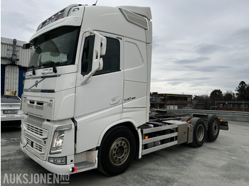2017 Volvo FH 540 6x2 chassis - Cab chassis truck: picture 1