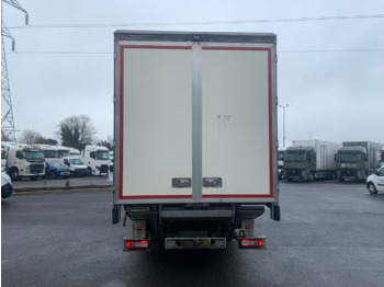 Curtainsider truck 2021 Renault T380 26 Tonne Curtain: picture 5