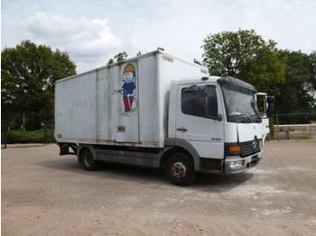 Box truck Mercedes Benz 818