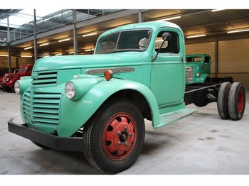 GMC 1940 GMC CHASSIS - Cab chassis truck