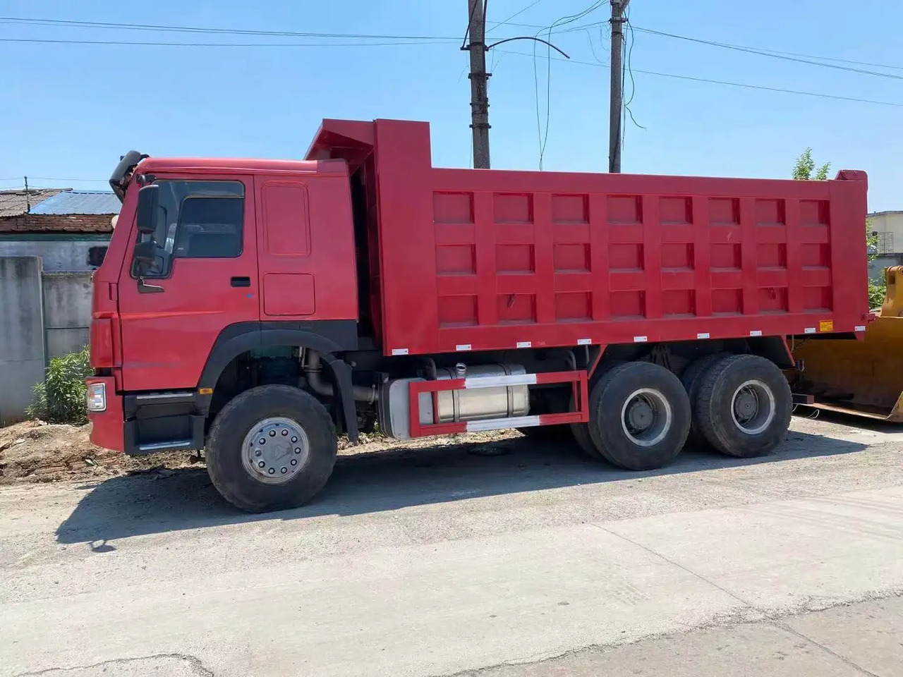 Cheap Large Construction Transportation Equipment Vehicles howo tipper Cargo Used Dump Truck 6x4 8x4 - Tipper: picture 3