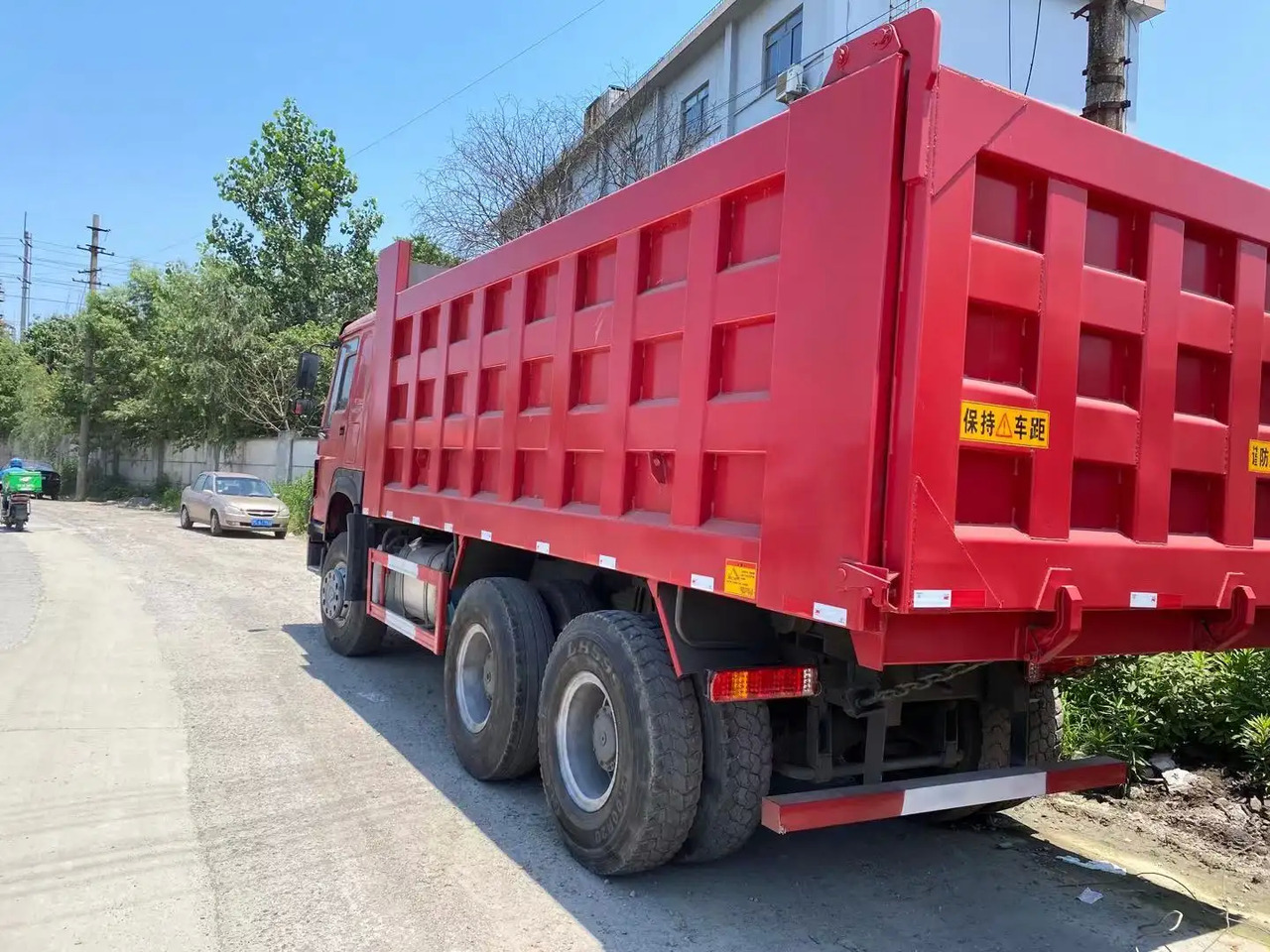Cheap Large Construction Transportation Equipment Vehicles howo tipper Cargo Used Dump Truck 6x4 8x4 - Tipper: picture 4